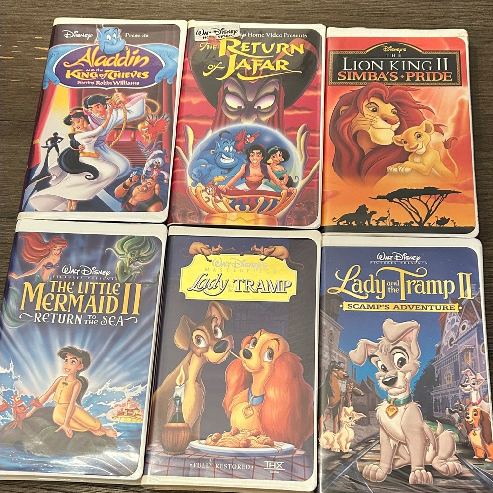 Disney VHS clamshell  - Aladdin, Lion King, Little Mermaid, Lady and the Tramp 6